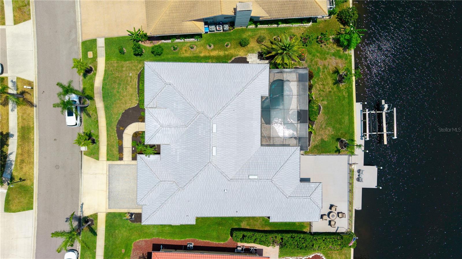 9810 COMPASS POINT WAY, TAMPA, FL, 33615