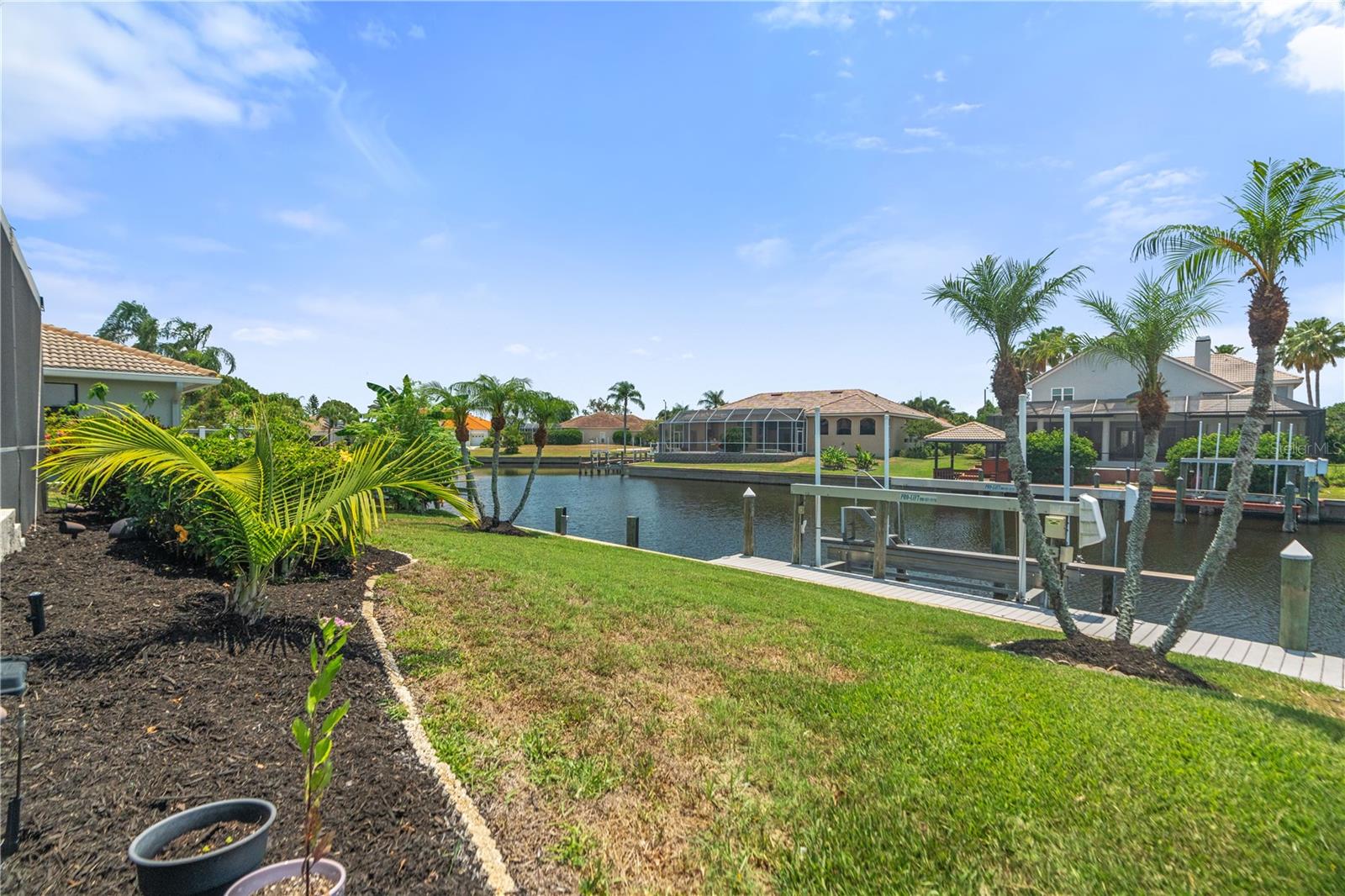 9810 COMPASS POINT WAY, TAMPA, FL, 33615