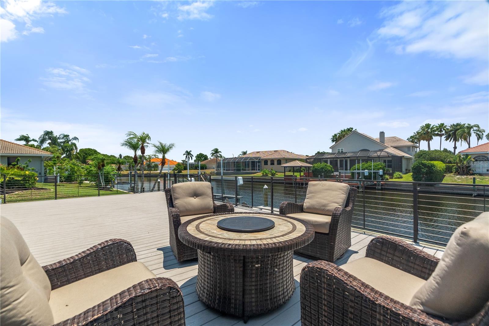 9810 COMPASS POINT WAY, TAMPA, FL, 33615