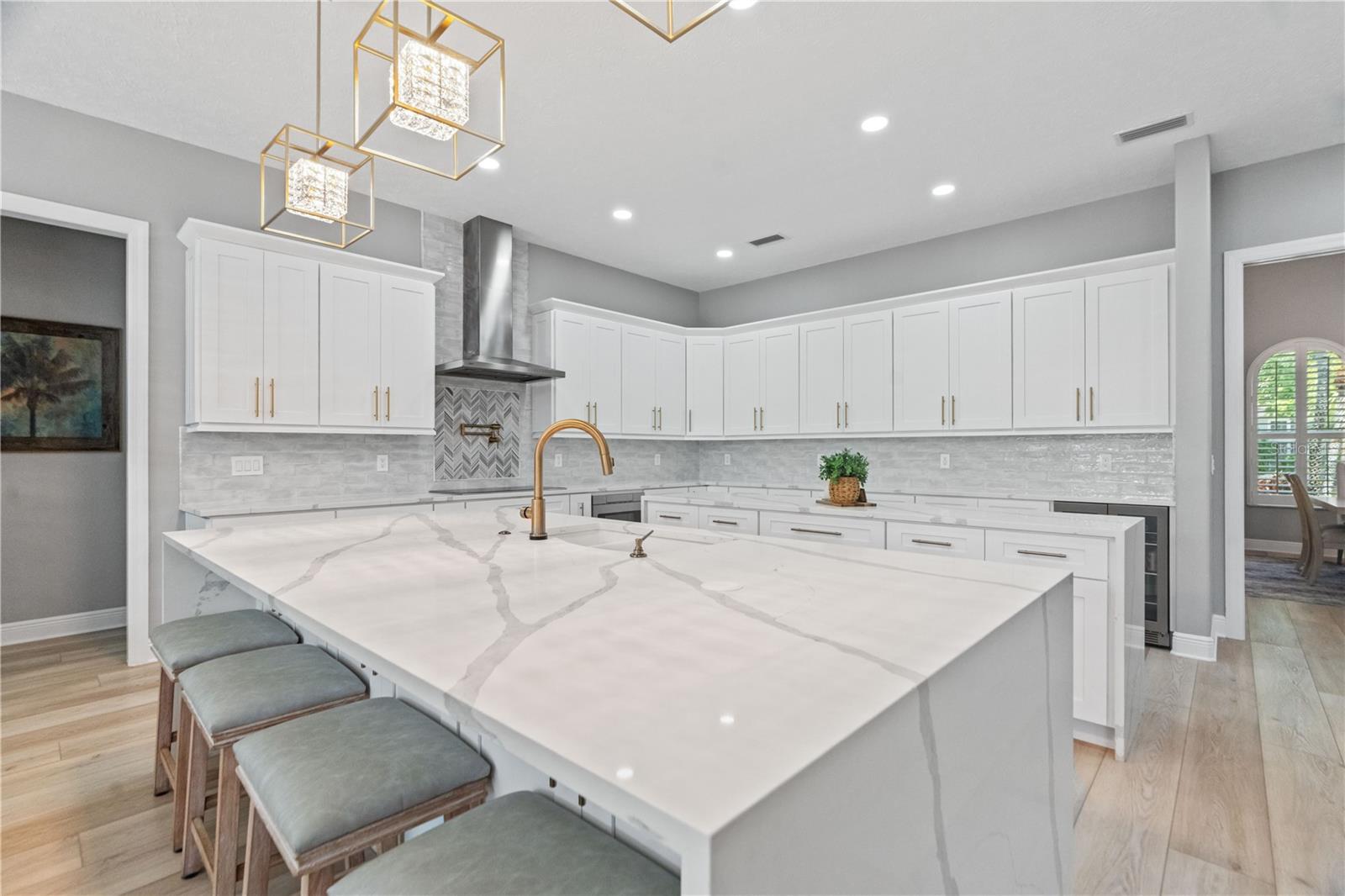 9810 COMPASS POINT WAY, TAMPA, FL, 33615