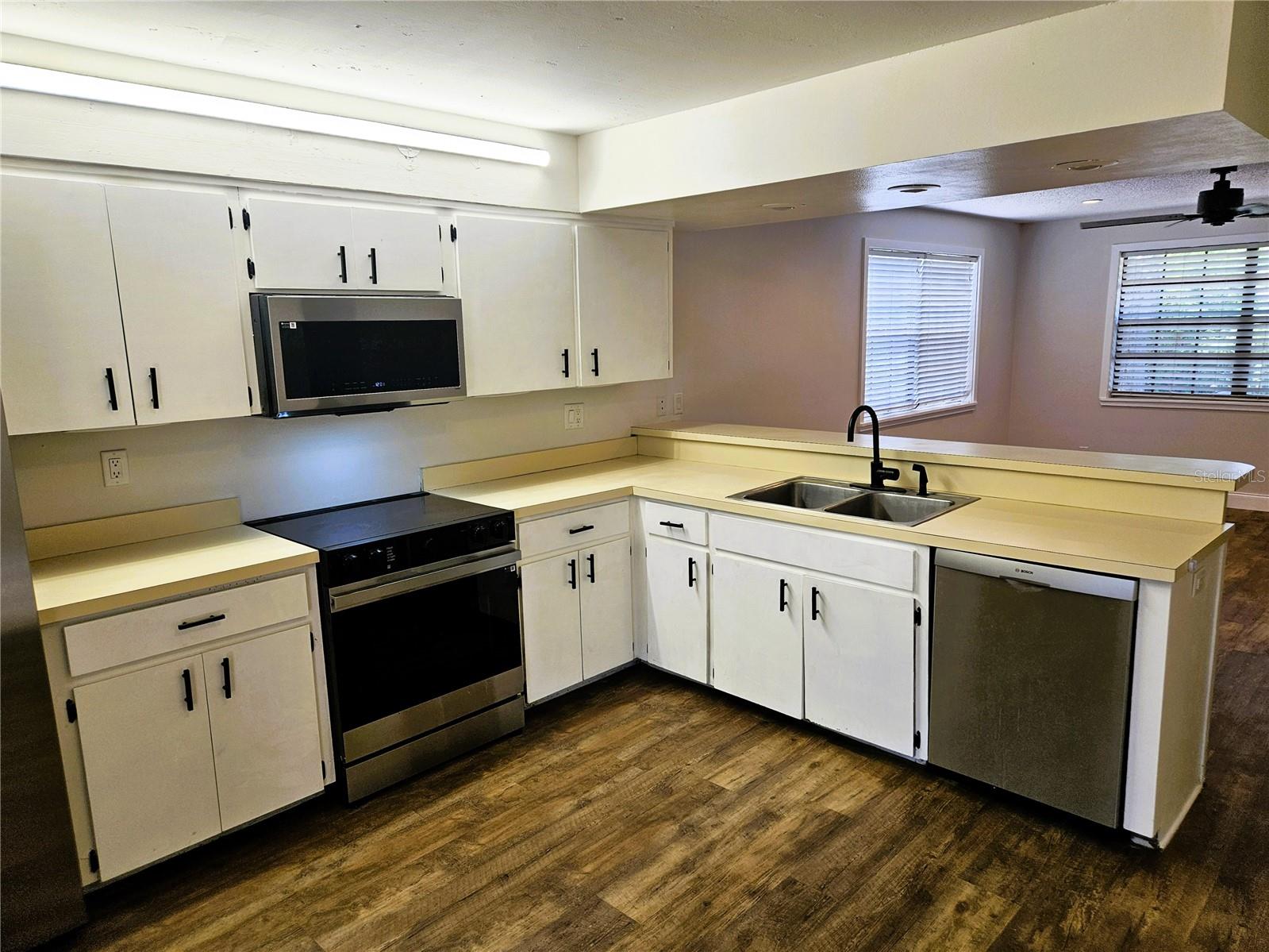 1003 WILLOW POND DR, SAFETY HARBOR, FL, 34695