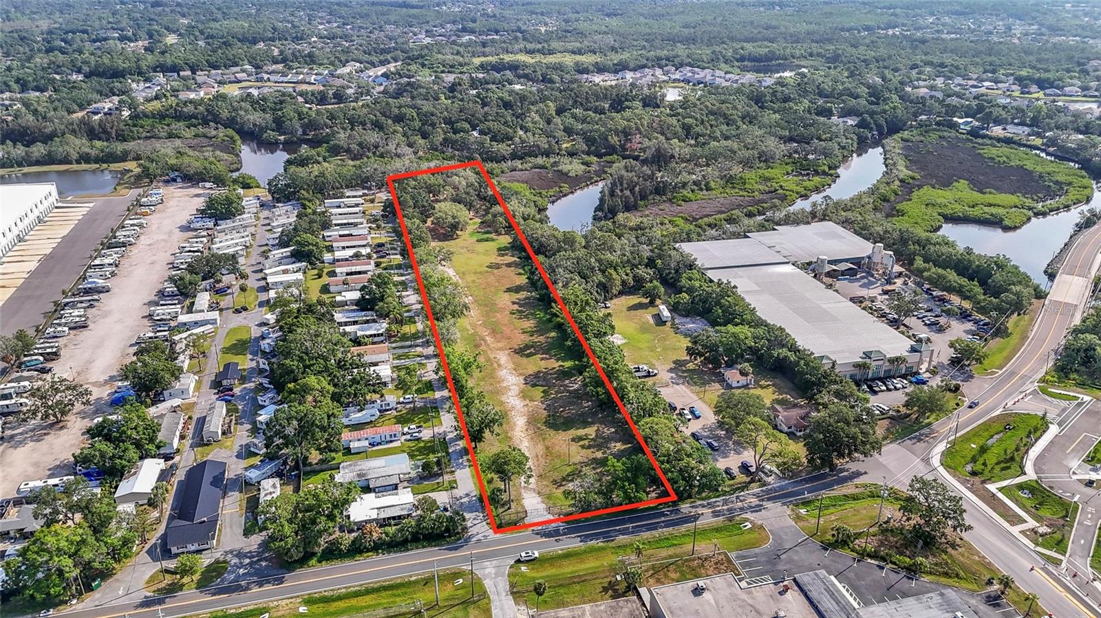 13025 MEMORIAL HWY, TAMPA, FL, 33635