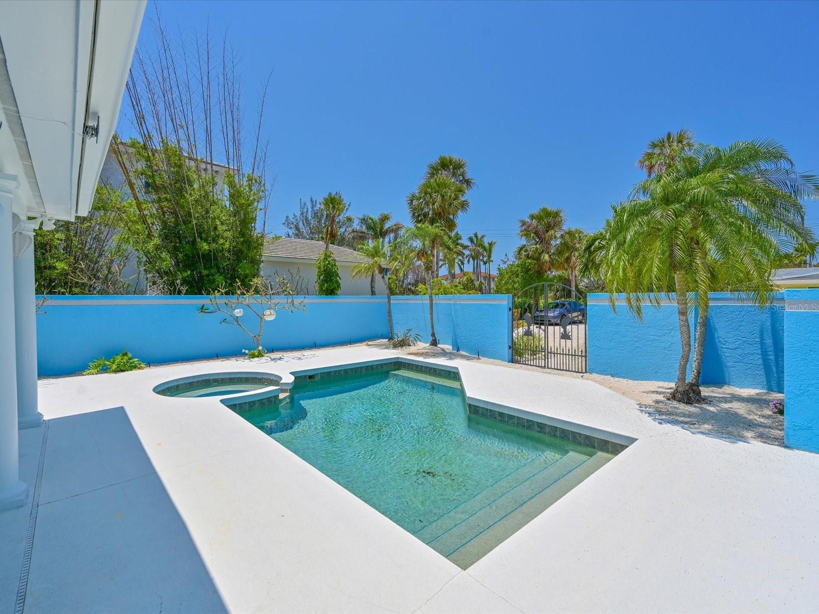 5920 GULF OF MEXICO DR, LONGBOAT KEY, FL, 34228