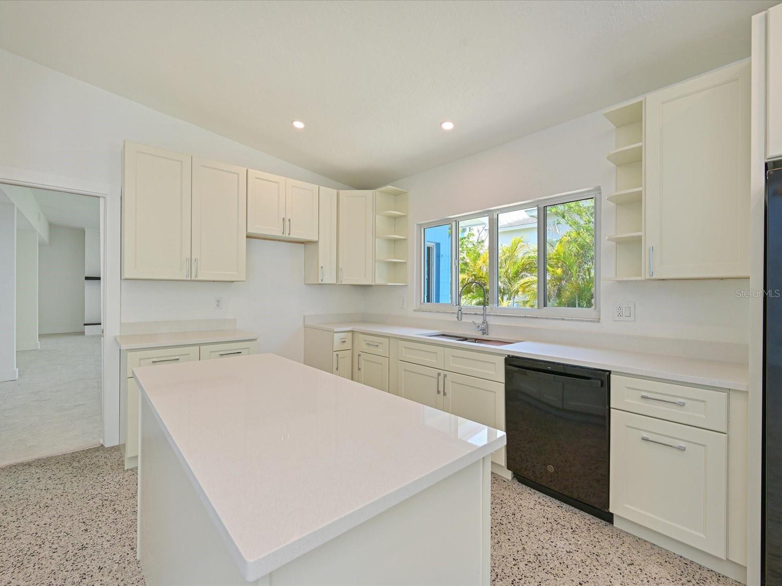 5920 GULF OF MEXICO DR, LONGBOAT KEY, FL, 34228