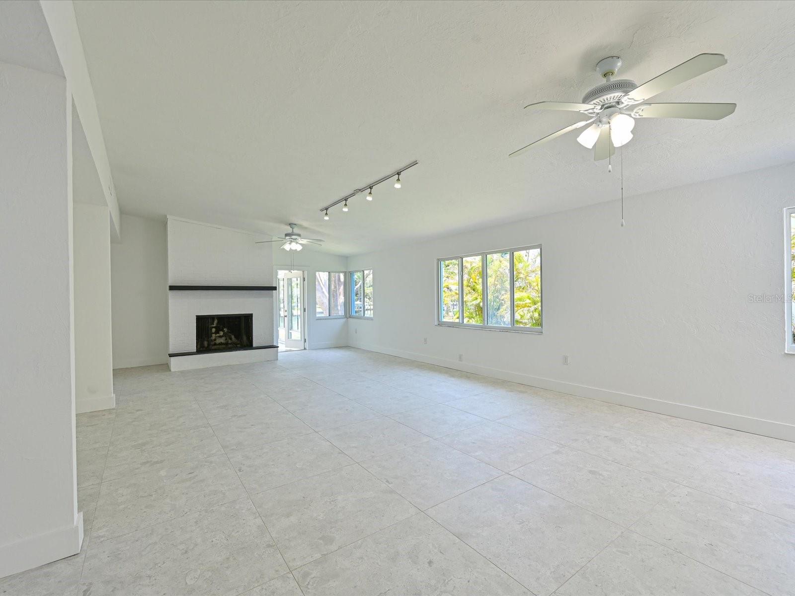 5920 GULF OF MEXICO DR, LONGBOAT KEY, FL, 34228