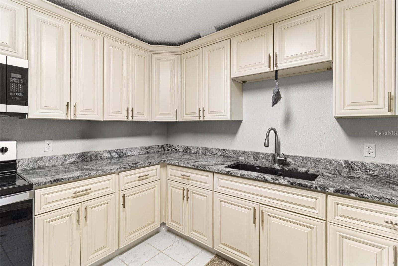 7059 N LECANTO HWY, HERNANDO, FL, 34442