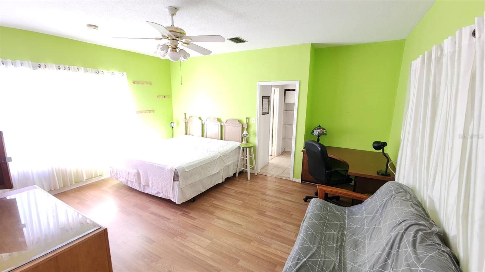 2405 NEPTUNE RD, KISSIMMEE, FL, 34744