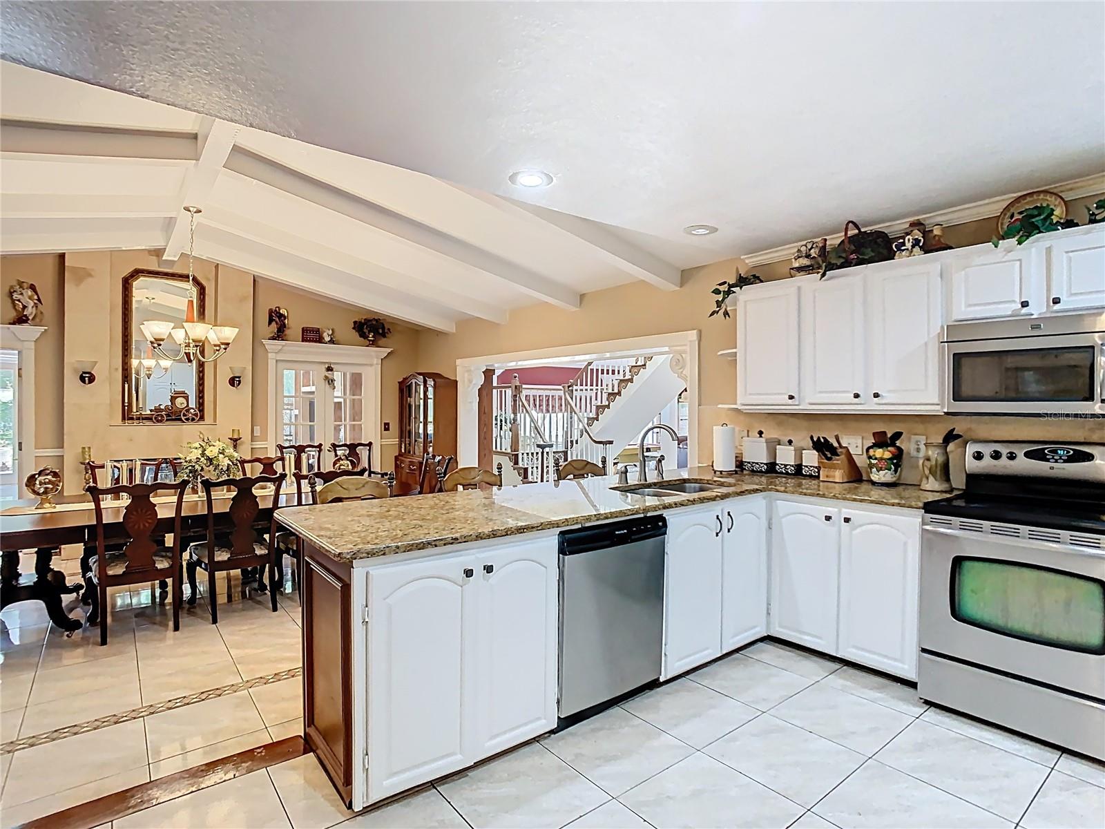 5852 MEDINAH WAY, ORLANDO, FL, 32819