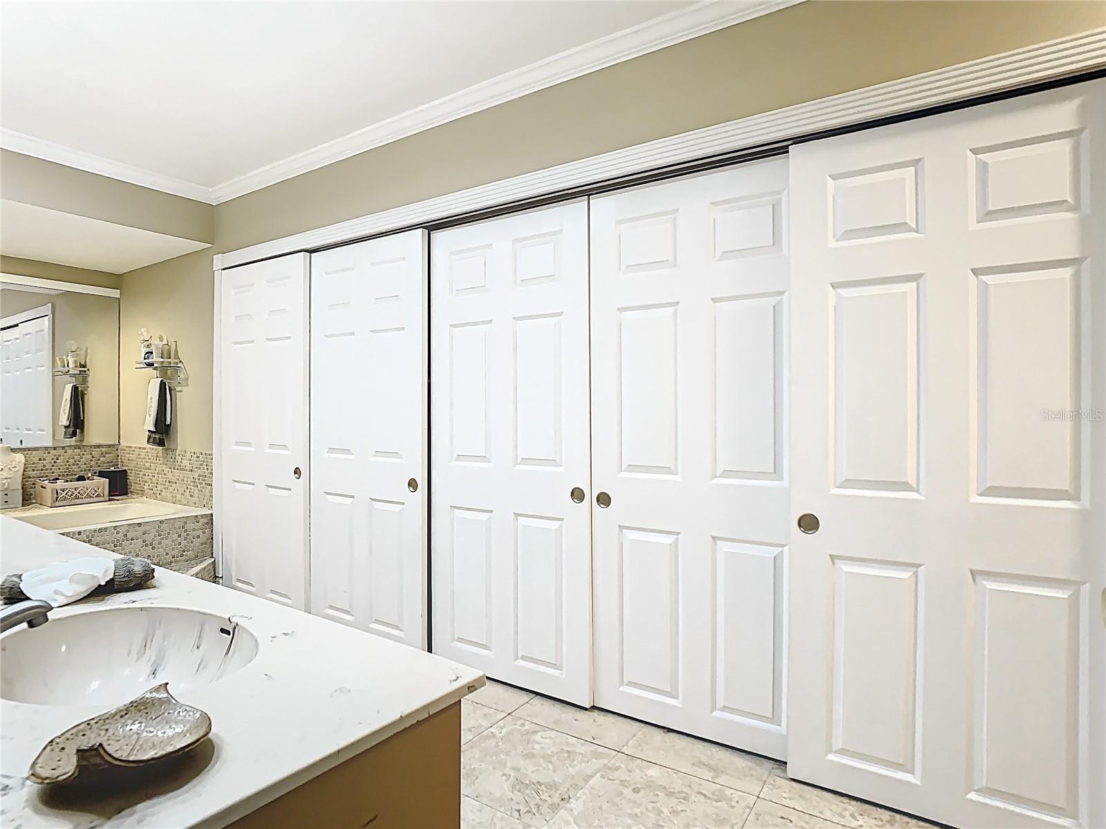 5852 MEDINAH WAY, ORLANDO, FL, 32819