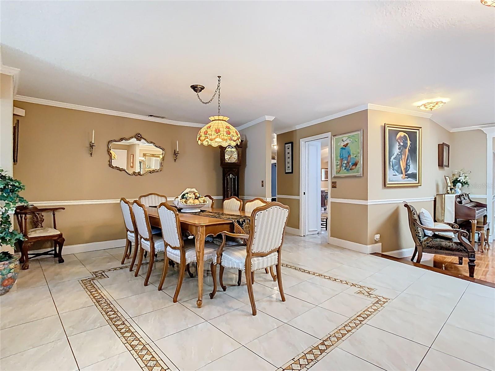 5852 MEDINAH WAY, ORLANDO, FL, 32819