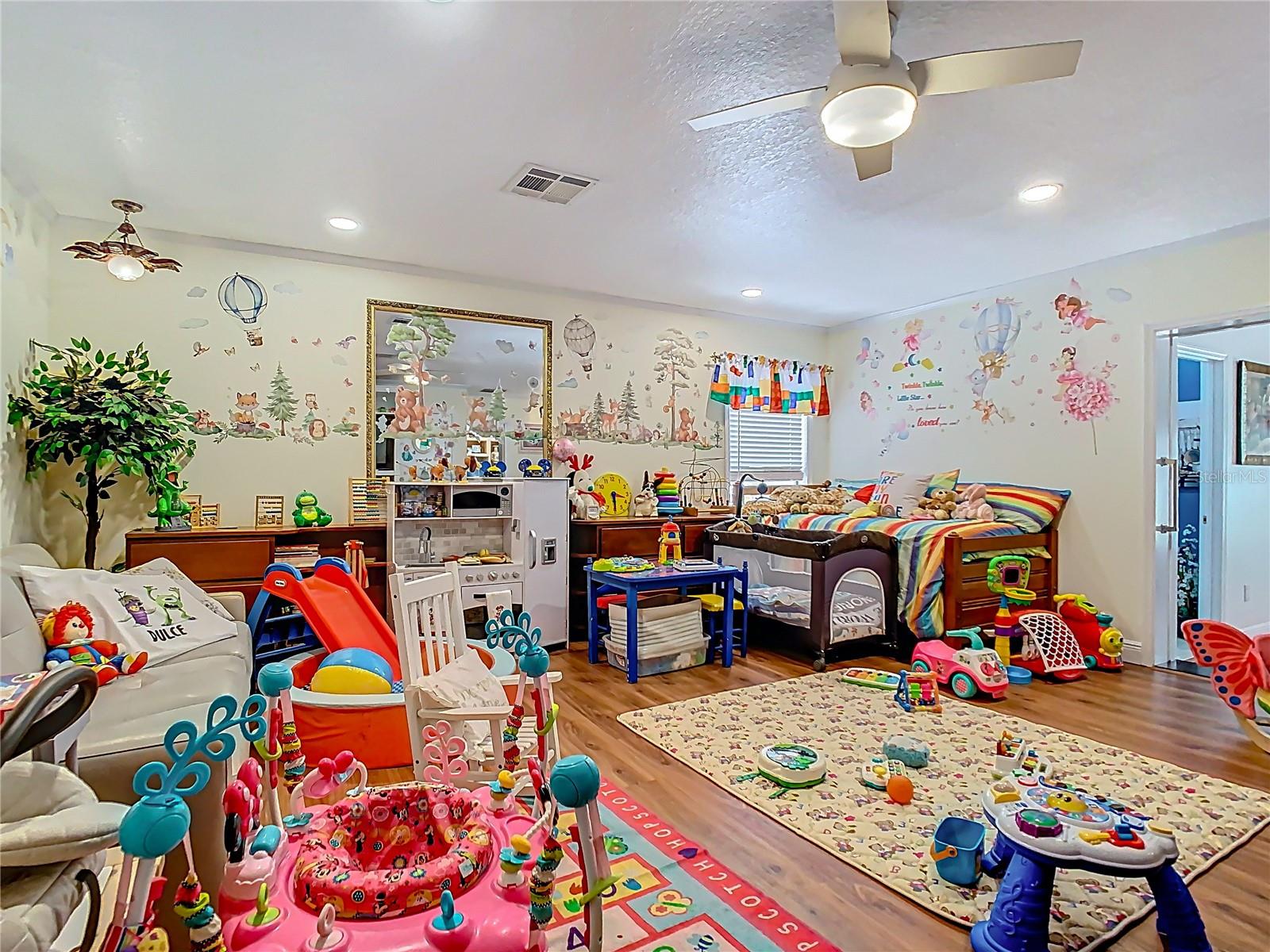 5852 MEDINAH WAY, ORLANDO, FL, 32819