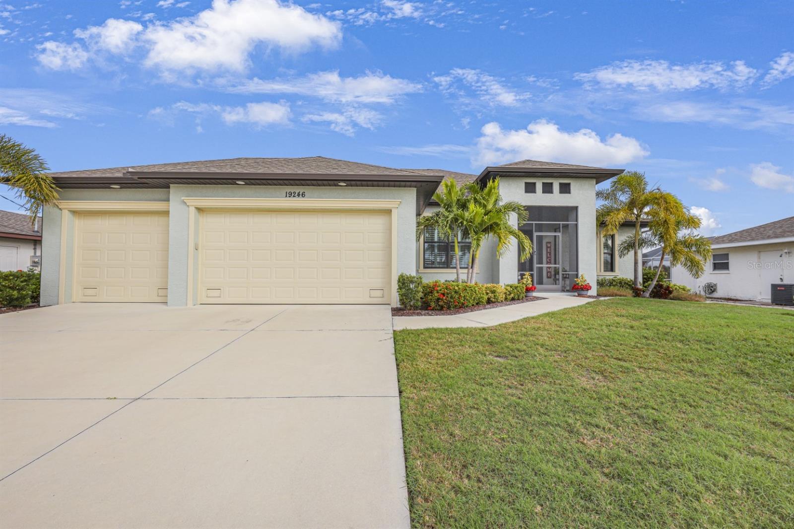 19246 MOORE HAVEN CT, PORT CHARLOTTE, FL, 33948