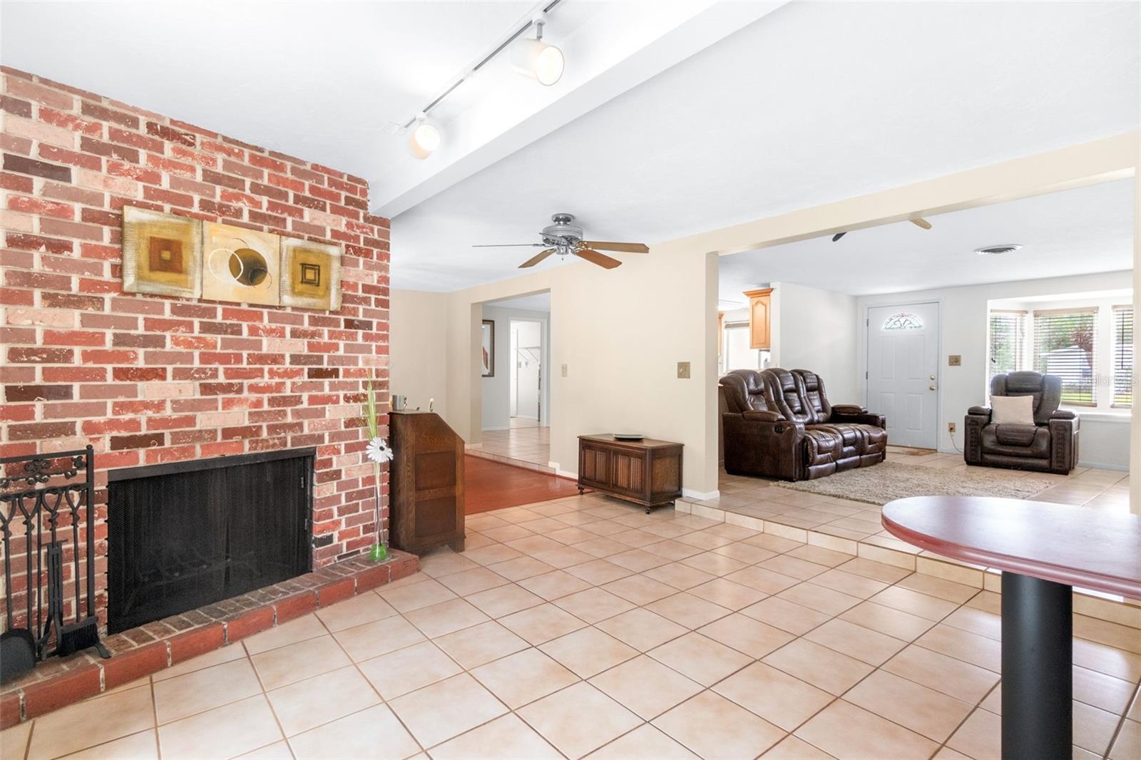 2726 SILVER KING WAY, SARASOTA, FL, 34231