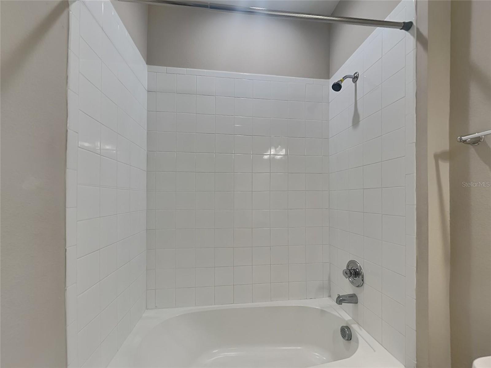 324 TERRACOTTA TER, HOWEY IN THE HILLS, FL, 34737