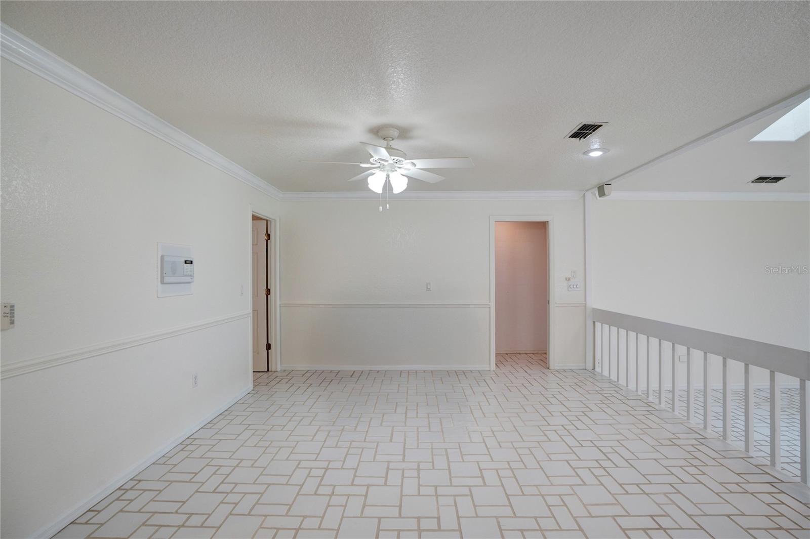 A4652302 Property Photo