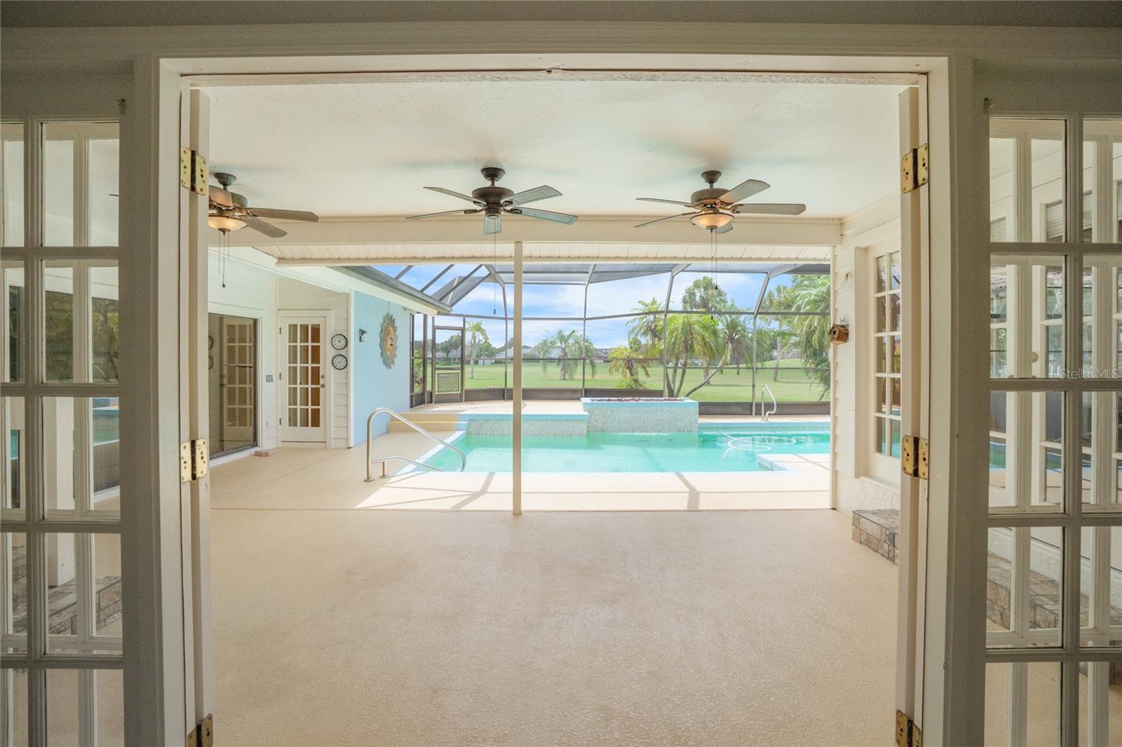 A4652302 Property Photo