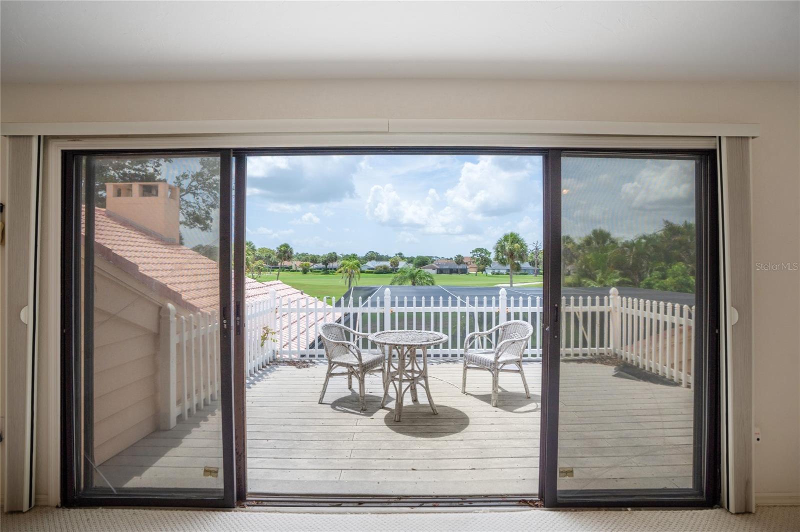 A4652302 Property Photo