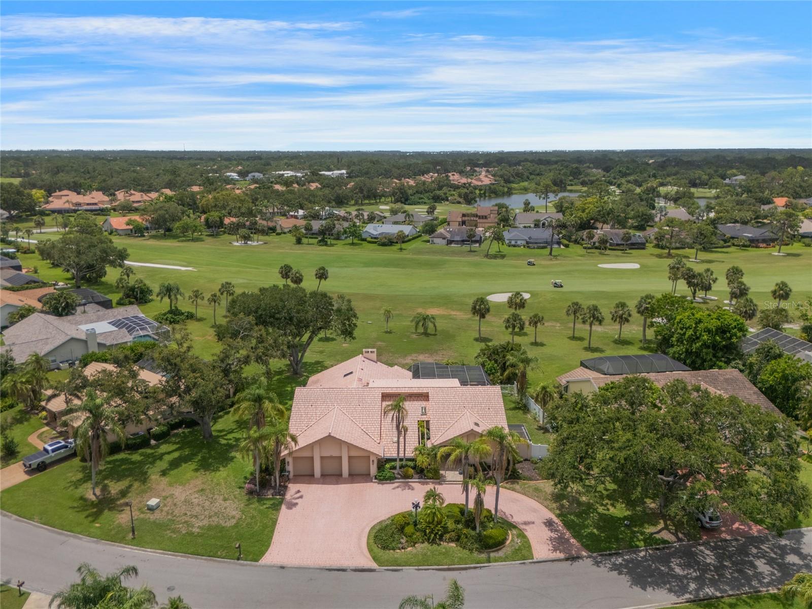 A4652302 Property Photo