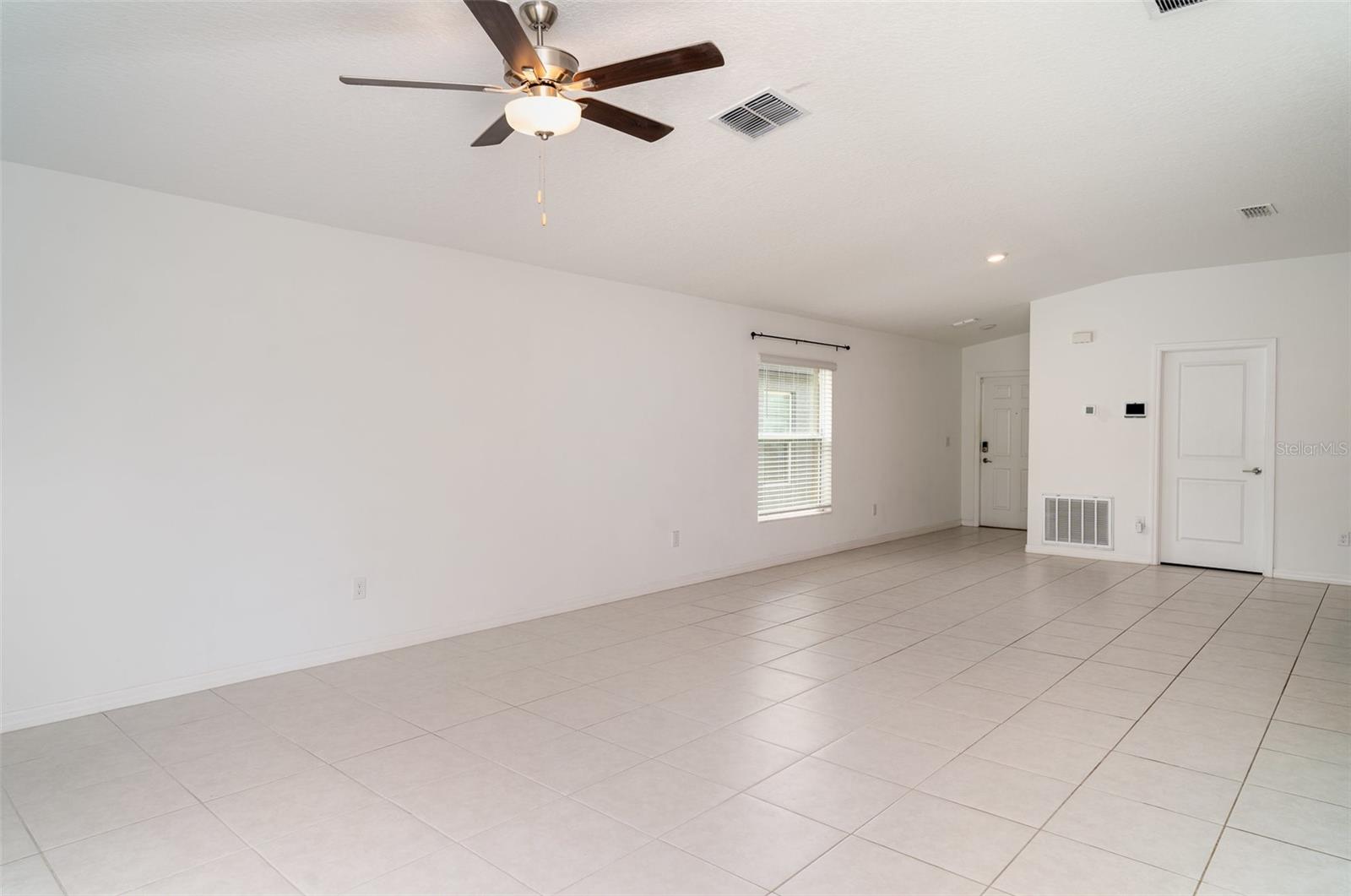 5518 BLUE AZURE DR, WIMAUMA, FL, 33598