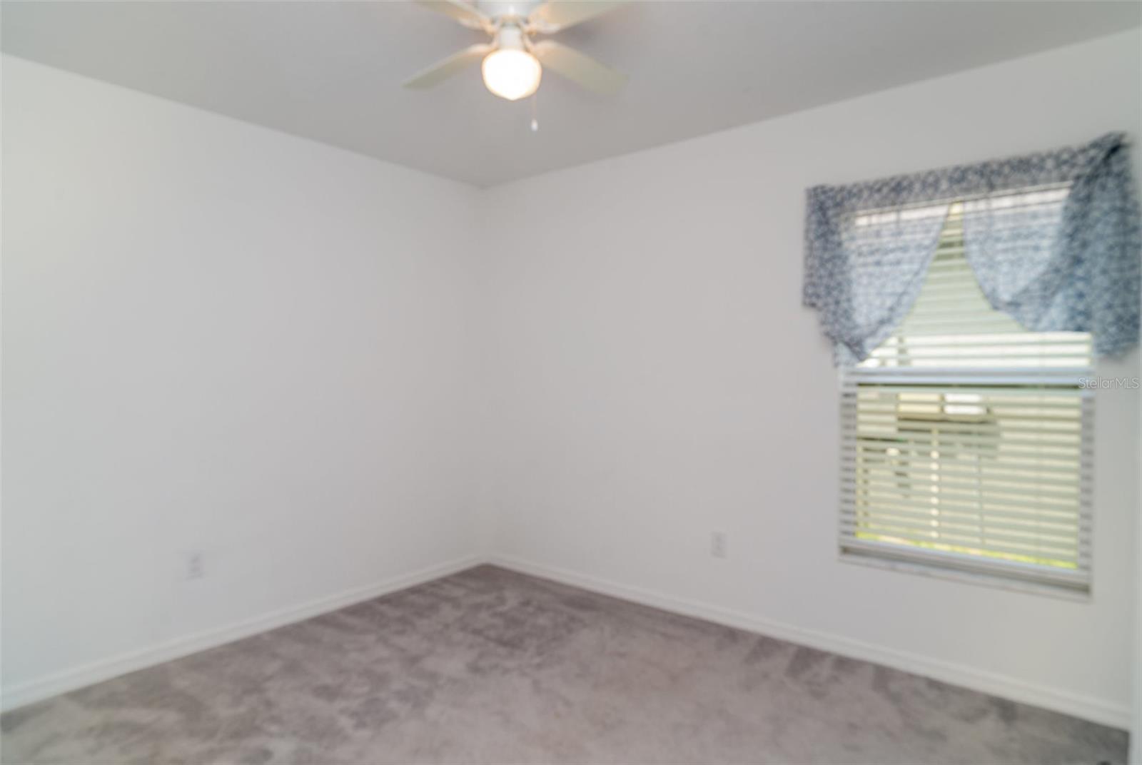 5518 BLUE AZURE DR, WIMAUMA, FL, 33598