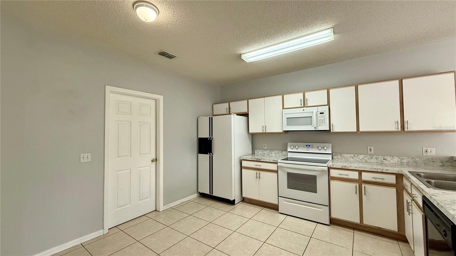 526 MARICOPA DR, KISSIMMEE, FL, 34758