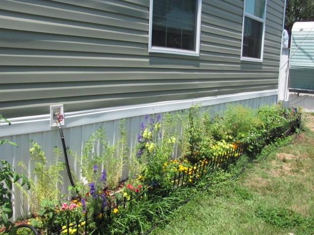 TB8384952 Property Photo