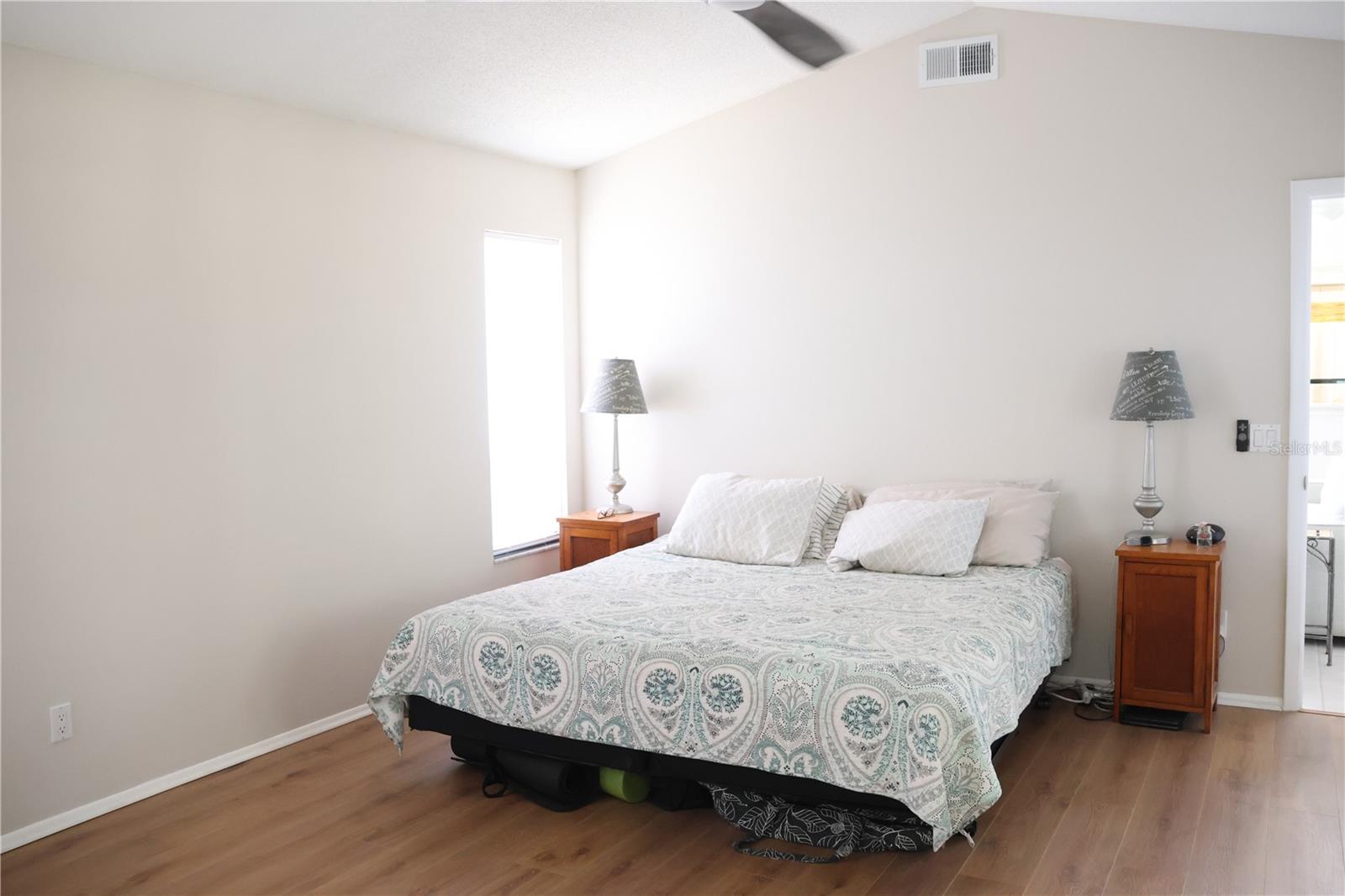 8232 COUNTRY OAKS CT, SARASOTA, FL, 34243