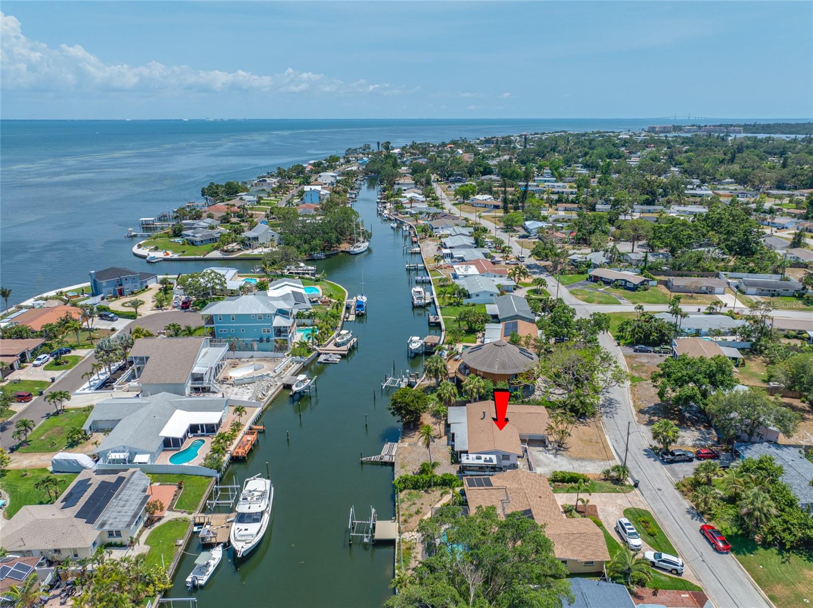 3560 BEACH DR SE, ST PETERSBURG, FL, 33705