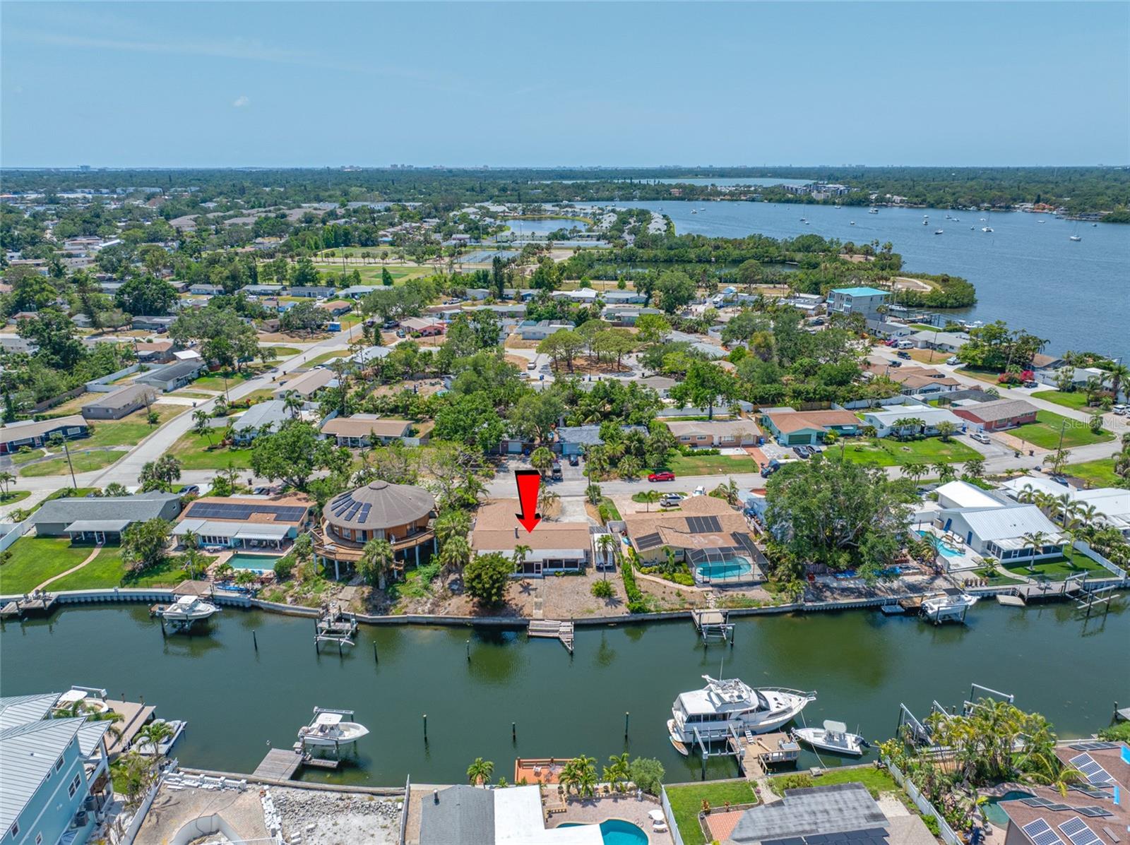 3560 BEACH DR SE, ST PETERSBURG, FL, 33705