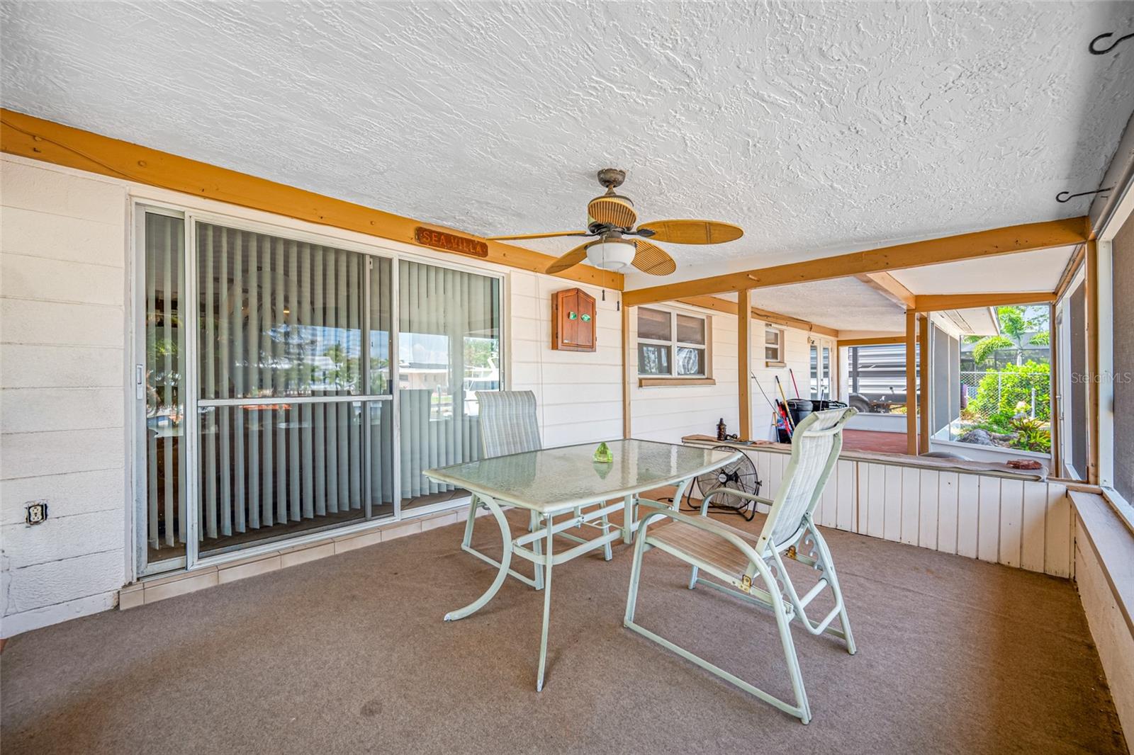 3560 BEACH DR SE, ST PETERSBURG, FL, 33705