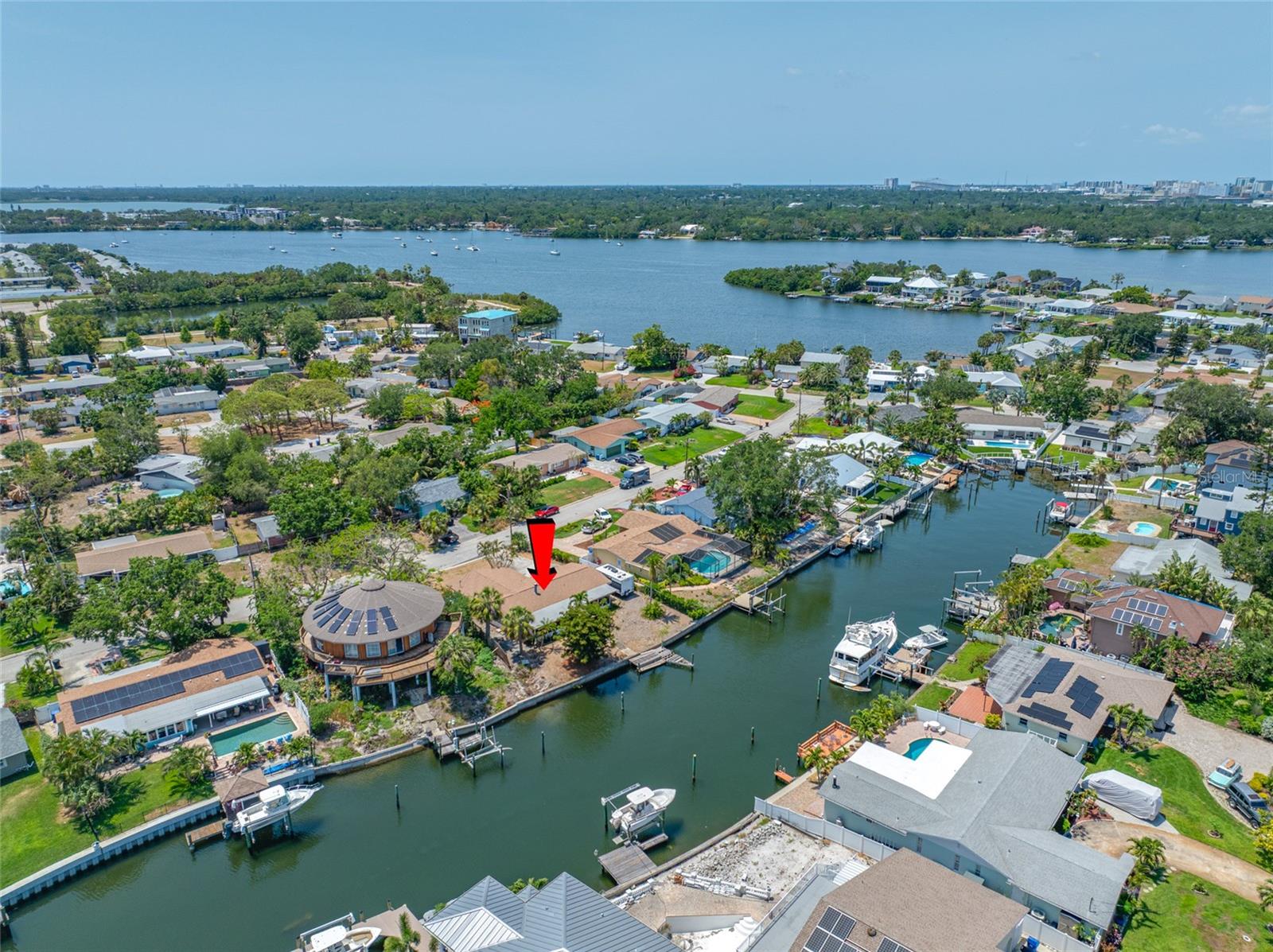 3560 BEACH DR SE, ST PETERSBURG, FL, 33705