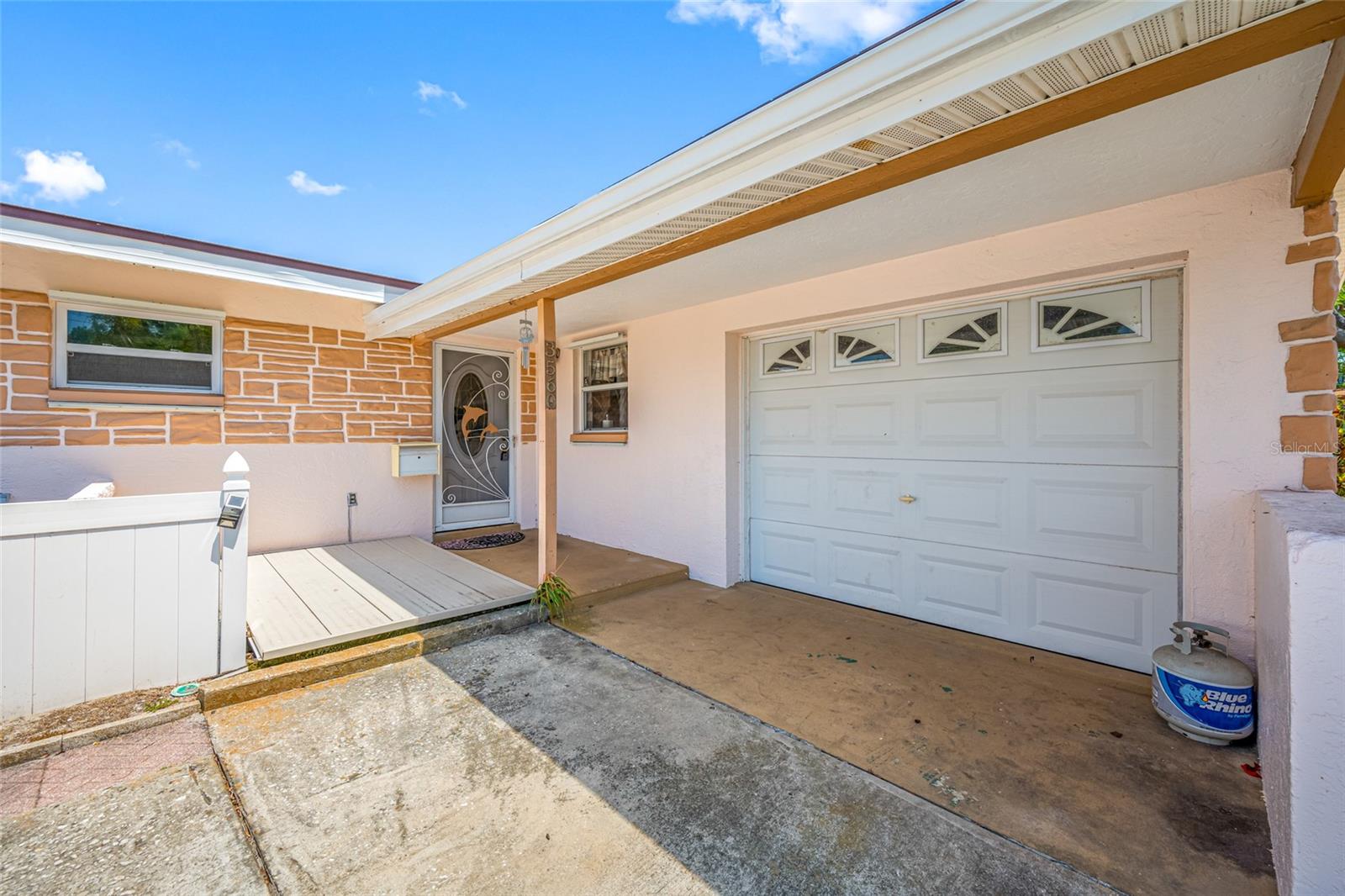 3560 BEACH DR SE, ST PETERSBURG, FL, 33705