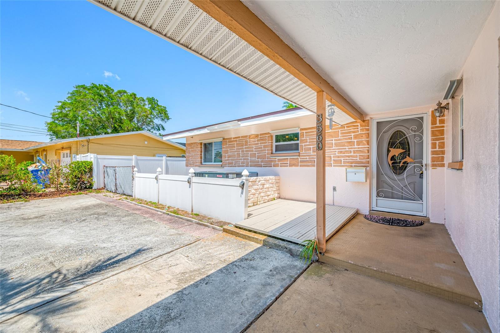 3560 BEACH DR SE, ST PETERSBURG, FL, 33705