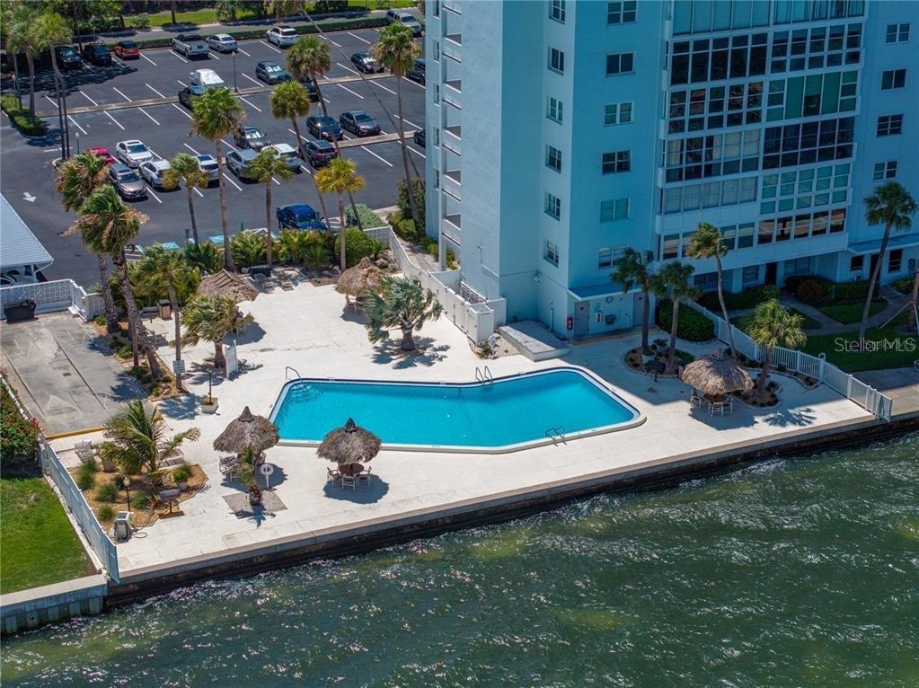 7200 SUNSHINE SKYWAY LN S #2E, ST PETERSBURG, FL, 33711