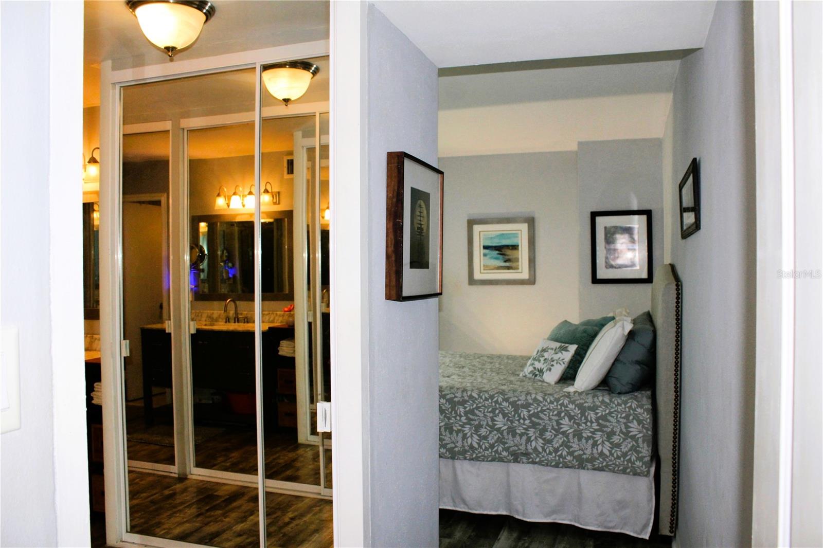 7200 SUNSHINE SKYWAY LN S #2E, ST PETERSBURG, FL, 33711