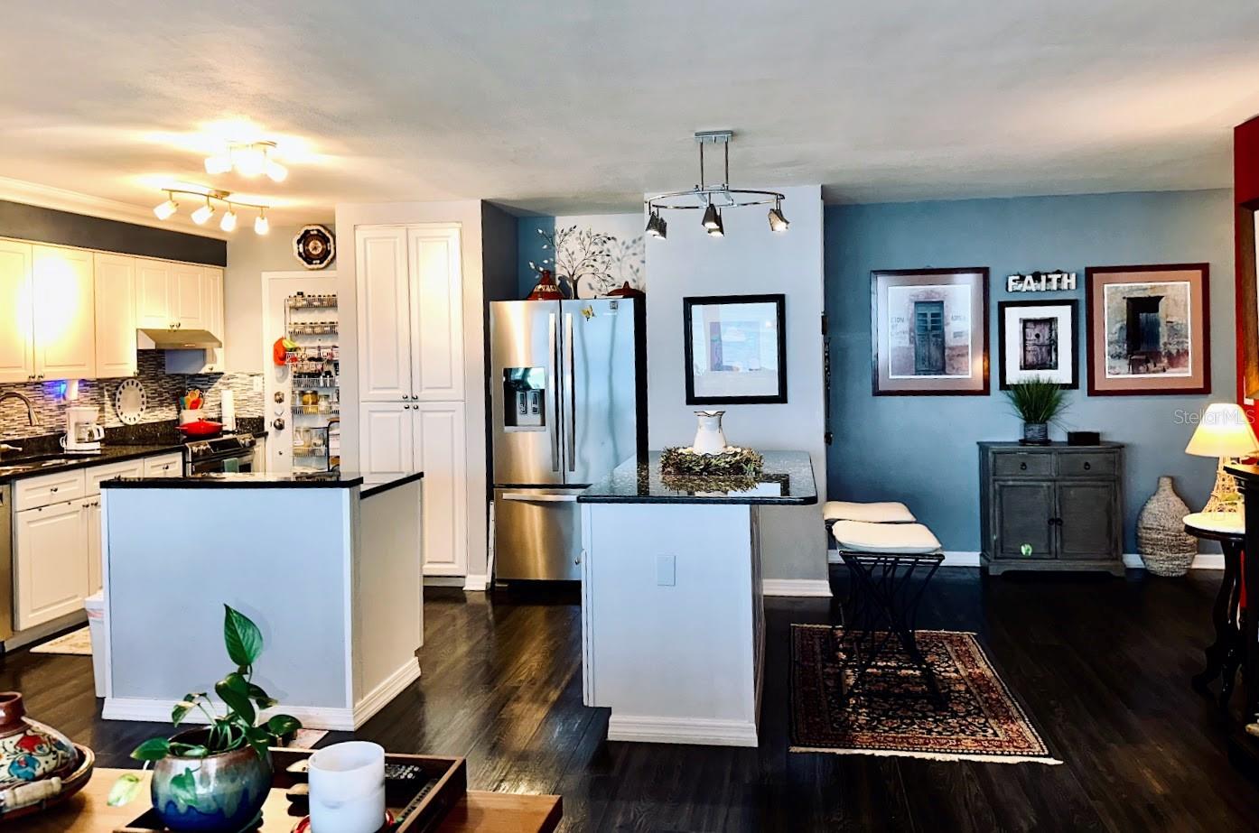 7200 SUNSHINE SKYWAY LN S #2E, ST PETERSBURG, FL, 33711