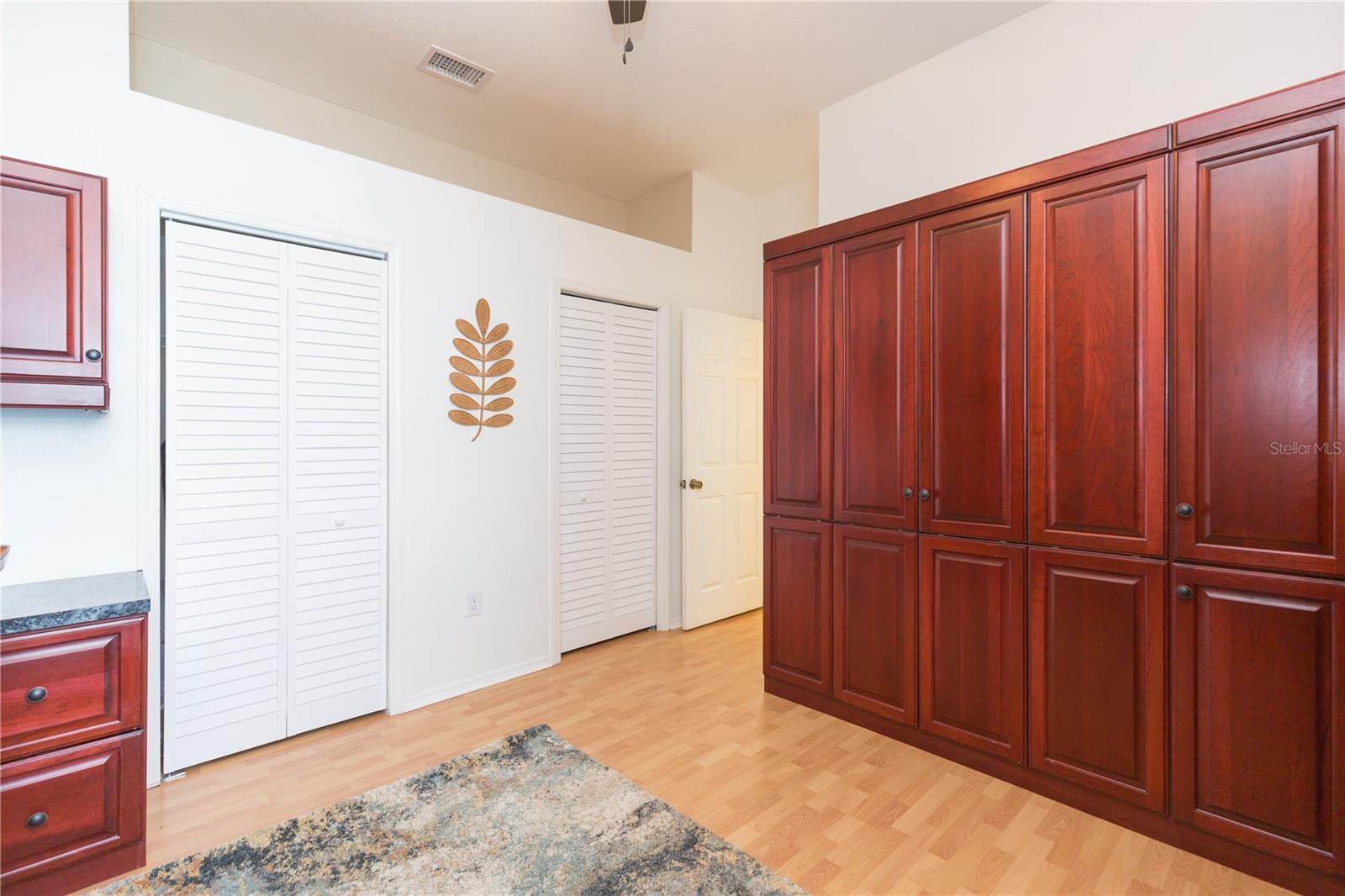 10002 COLONNADE DR, TAMPA, FL, 33647