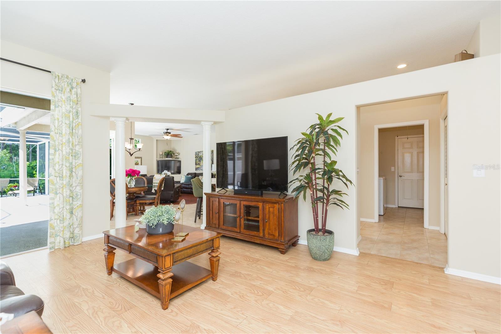 10002 COLONNADE DR, TAMPA, FL, 33647