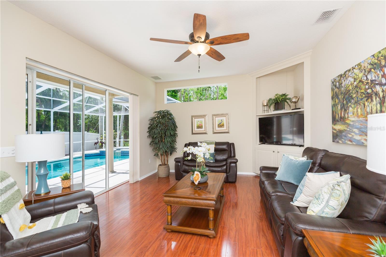 10002 COLONNADE DR, TAMPA, FL, 33647