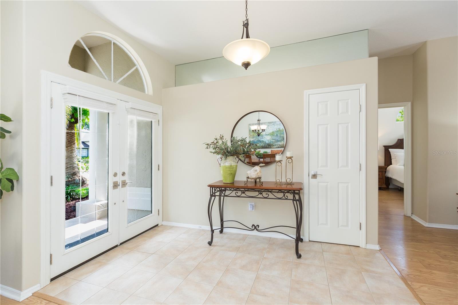 10002 COLONNADE DR, TAMPA, FL, 33647