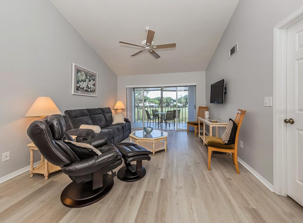 421 CERROMAR TER #471, VENICE, FL, 34293