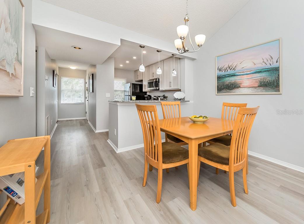 421 CERROMAR TER #471, VENICE, FL, 34293