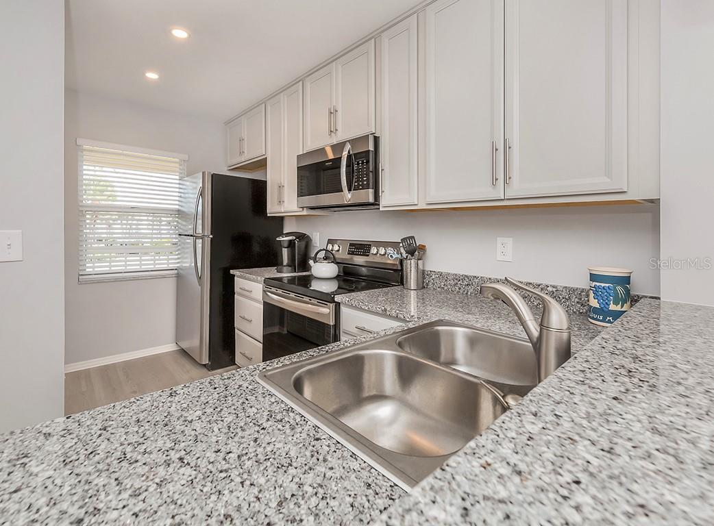 421 CERROMAR TER #471, VENICE, FL, 34293