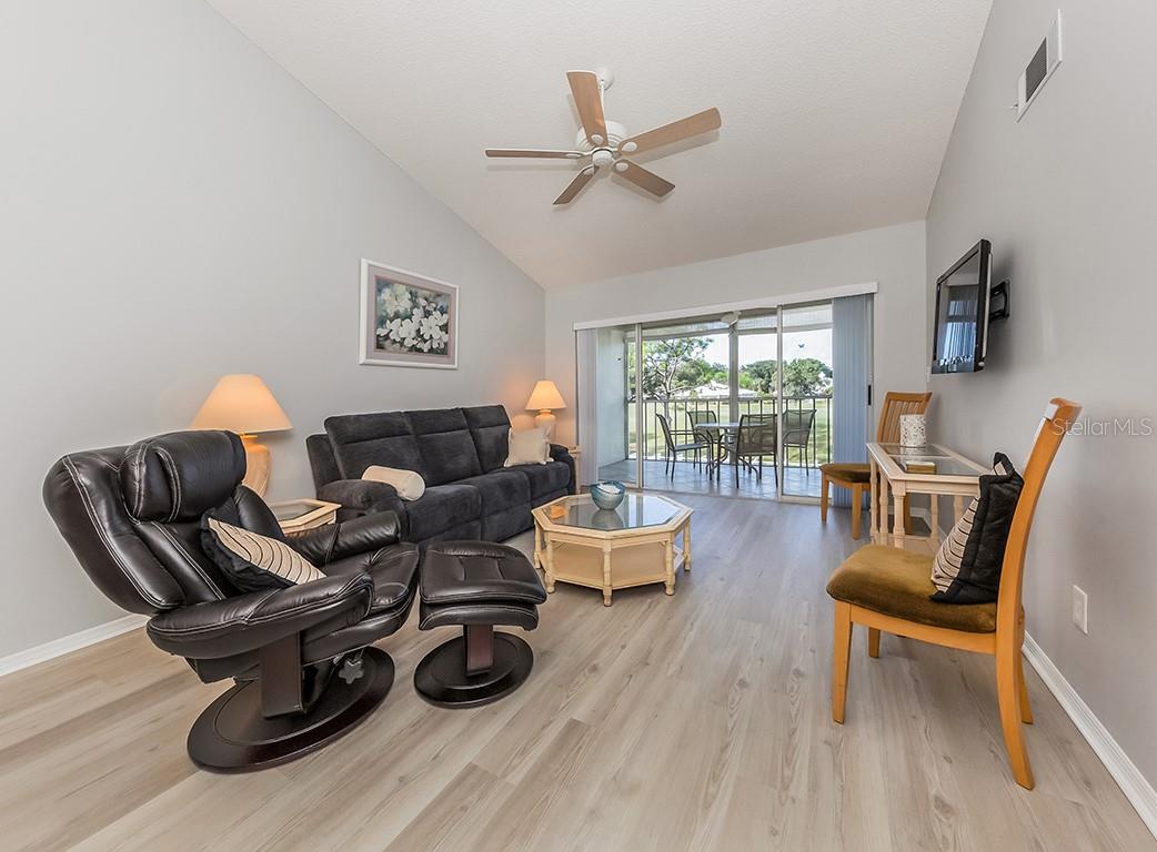 421 CERROMAR TER #471, VENICE, FL, 34293