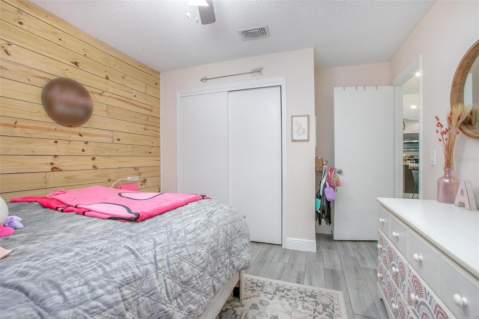 528 COURTLAND BLVD, DELTONA, FL, 32738