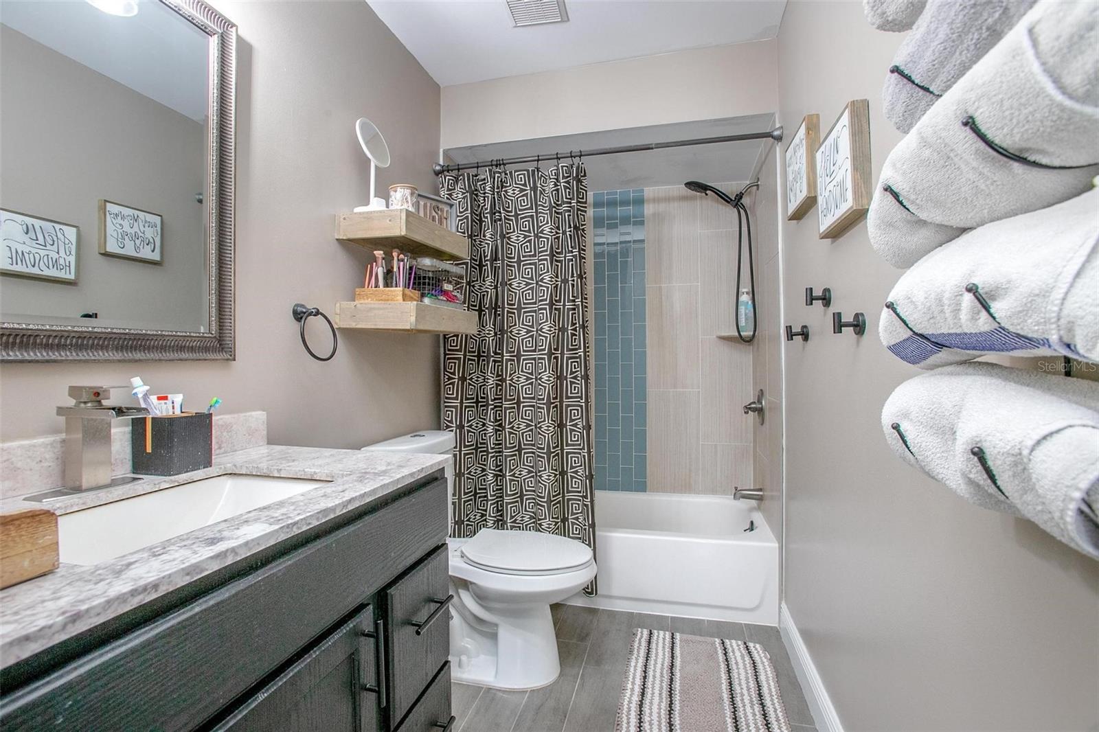 528 COURTLAND BLVD, DELTONA, FL, 32738