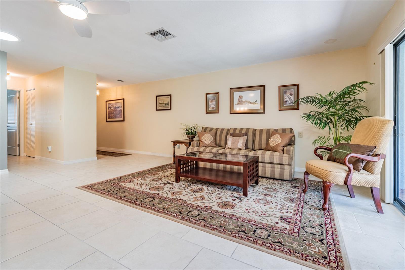 2509 LAMBDIN DR, SUN CITY CENTER, FL, 33573