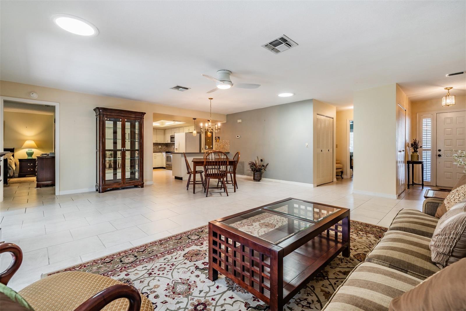 2509 LAMBDIN DR, SUN CITY CENTER, FL, 33573