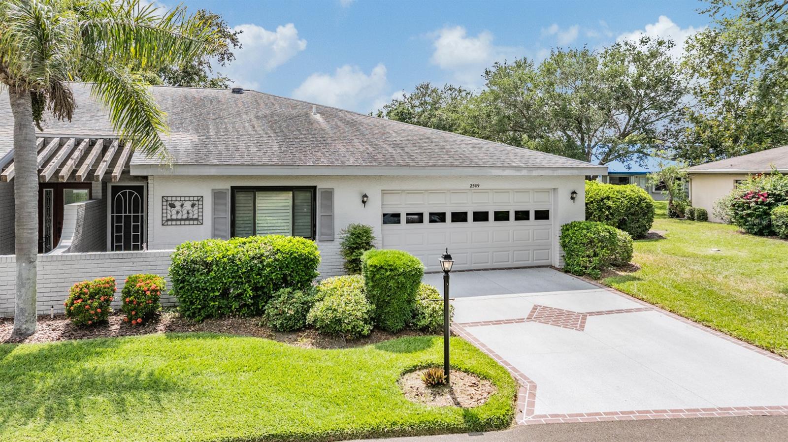 2509 LAMBDIN DR, SUN CITY CENTER, FL, 33573