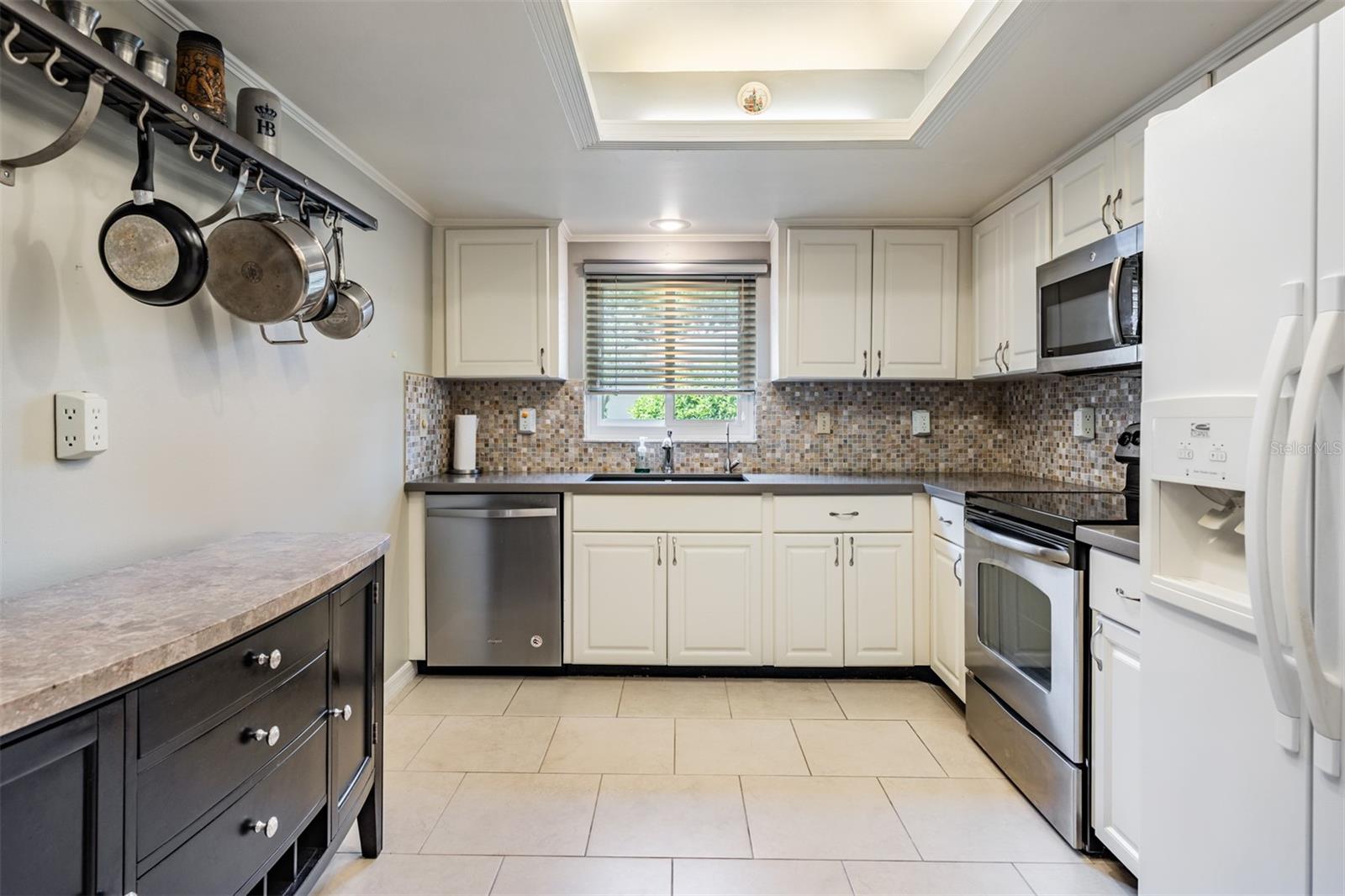 2509 LAMBDIN DR, SUN CITY CENTER, FL, 33573